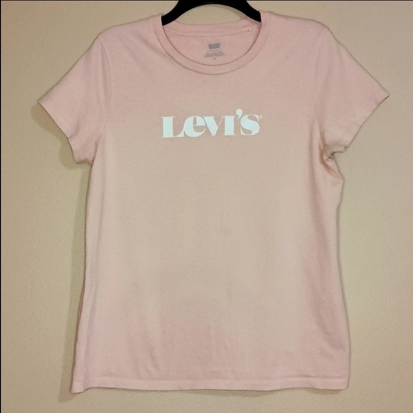 Levi's Pink T-Shirt - Picture 1 of 4